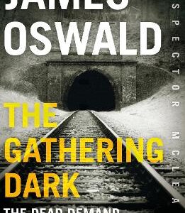 The Gathering Dark: Inspector Mclean 8